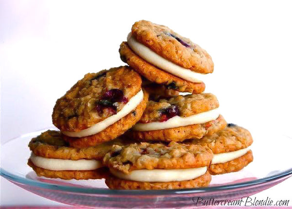 Blueberry Oatmeal Cream Pies